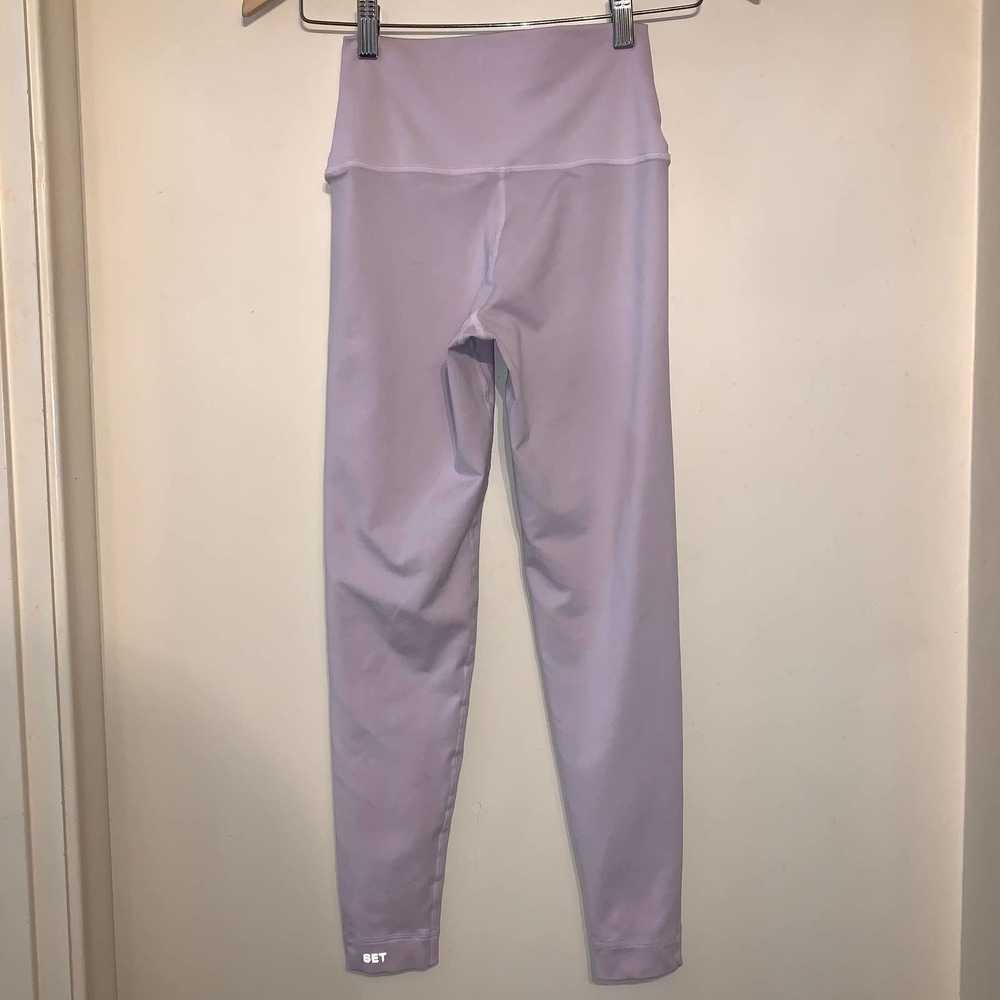 Set Active LUXFORM High Rise Leggings in 'Tulip’ Pink - Picture 5 of 10